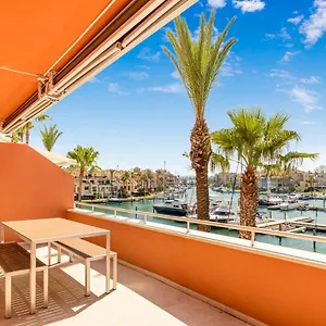  Apartment Luxury Penhouse, Marina - Located In An Exclusive Island Of The Marina